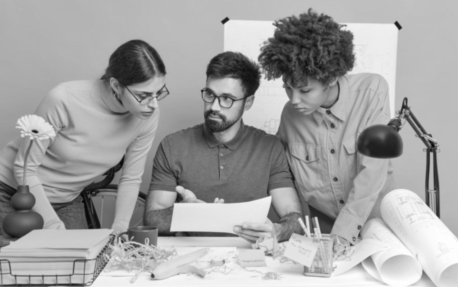 Sesión de aprendizaje colaborativo con tecnología financiera